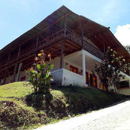 Hostal Encanto La Salada Jardin Luaran gambar